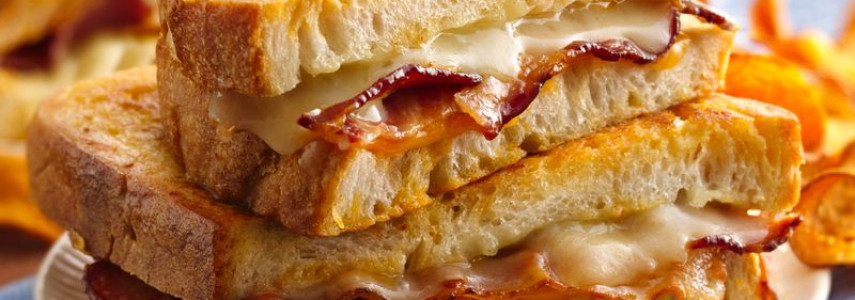 یک صبحانه خلاقانه با بیکن